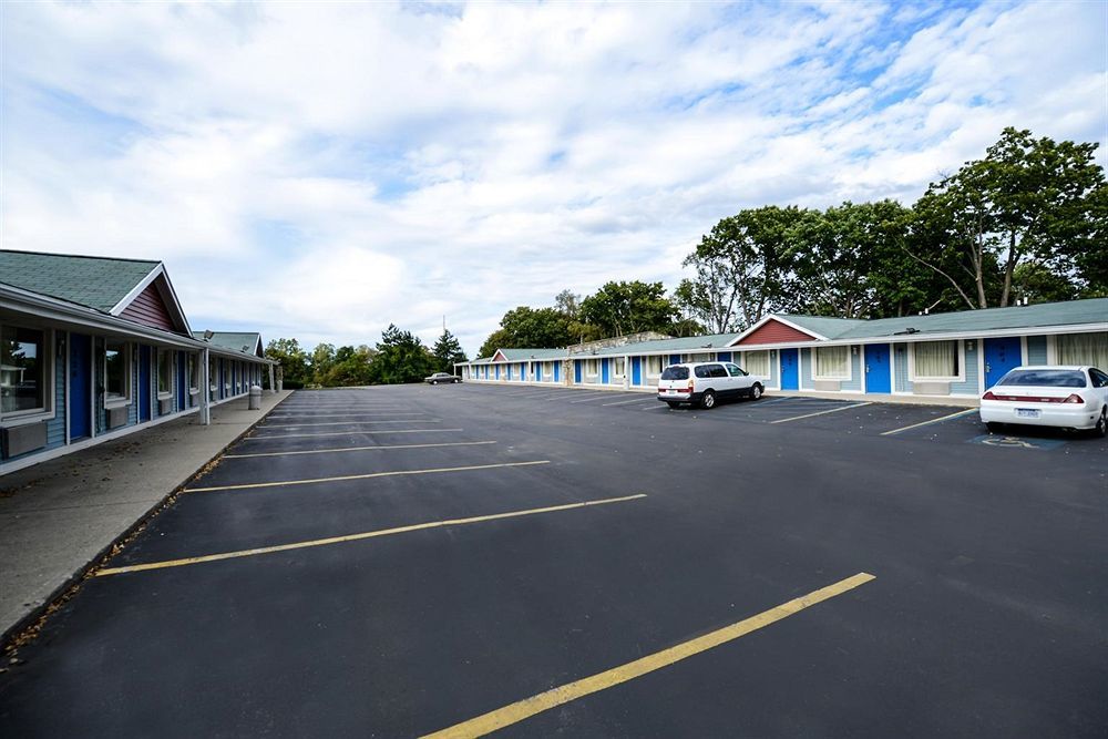 Americas Best Value Inn & Suites Jackson Exteriör bild