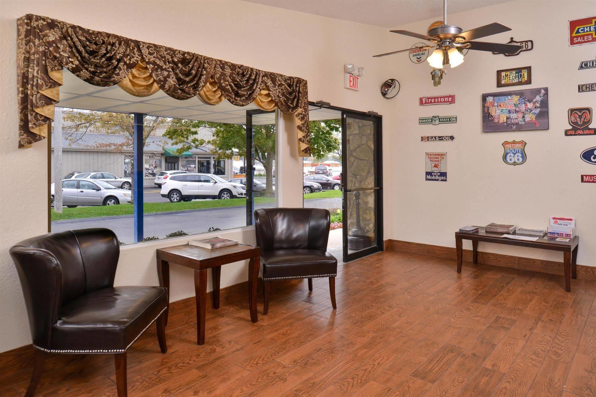 Americas Best Value Inn & Suites Jackson Exteriör bild
