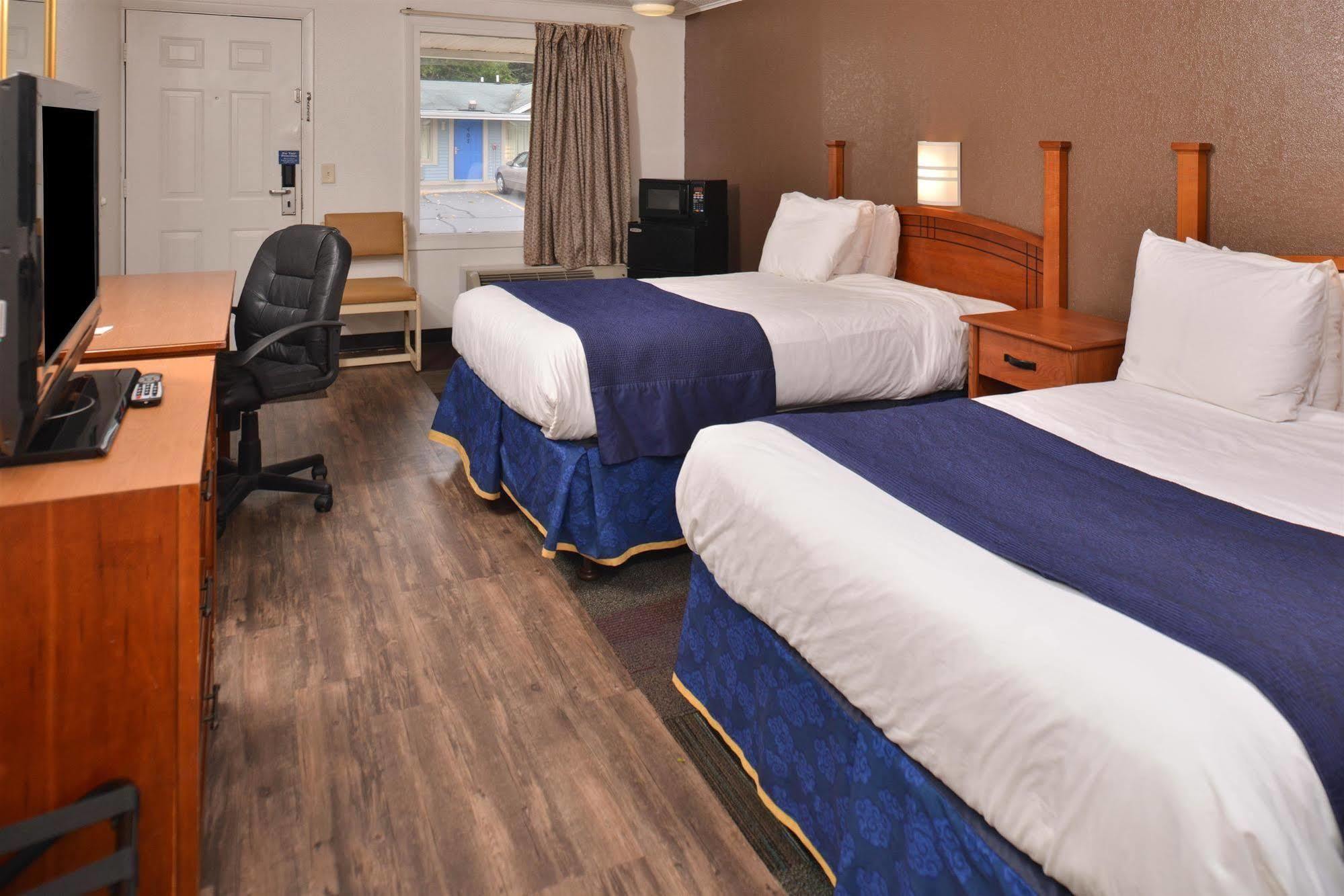 Americas Best Value Inn & Suites Jackson Exteriör bild
