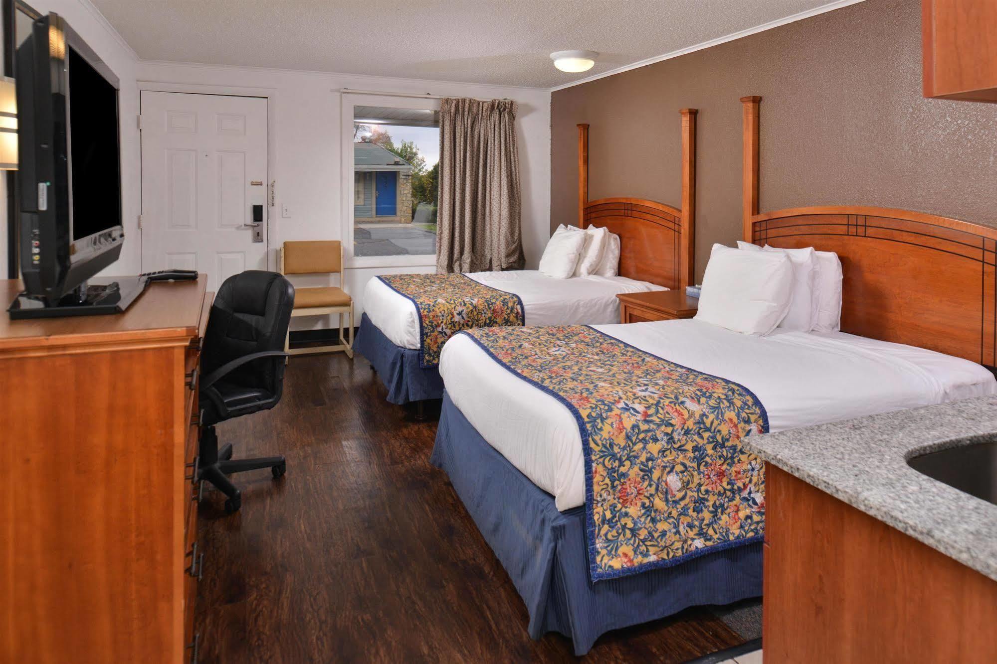 Americas Best Value Inn & Suites Jackson Exteriör bild